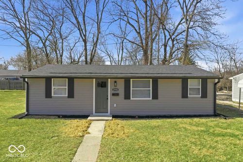 2956 Wallace Ave, Indianapolis, IN, 46218-3132 | Card Image