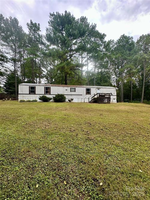 107 Knob Creek Dr, Lawndale, NC, 28090-8229 | Card Image
