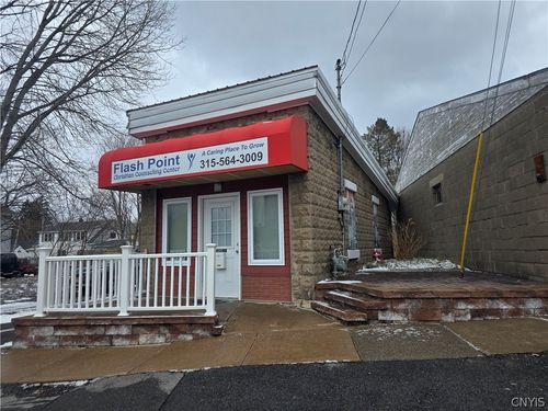 1088 Auburn St, Hannibal, NY, 13074-2201 | Card Image