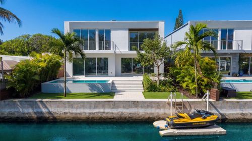 605 Sw 12th St, Fort Lauderdale, FL, 33315-1438 | Card Image