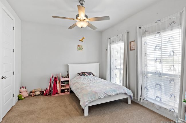 122 Stout Cv, House other with 4 bedrooms, 4 bathrooms and null parking in Cibolo TX | Image 11