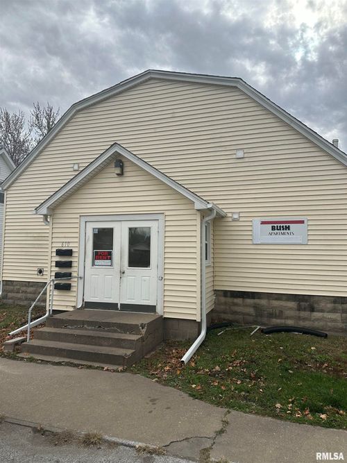 apt-3-610 Sw 2nd St, Aledo, IL, 61231-1703 | Card Image