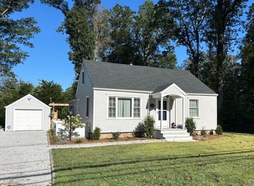 487 Newtown Ave, Norwalk, CT, 06851-1918 | Card Image