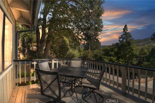 198 Zermat Dr, Crestline, CA, 92325-9391 | Card Image