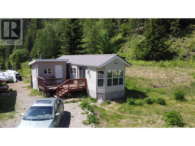 2467 Slocan Valley East Rd, Home with 0 bedrooms, 0 bathrooms and 5 parking in Slocan Park BC | Image 7