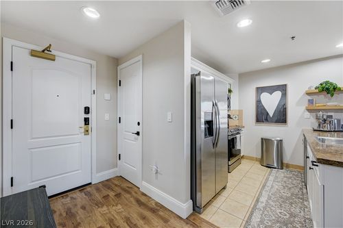341-30 Strada Di Villaggio, Henderson, NV, 89011-2824 | Card Image