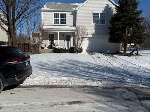 370 Dartmoor Ave, Romeoville, IL, 60446-1643 | Card Image