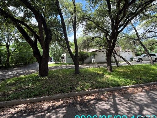 206 Shalimar, Castle Hills, TX, 78213 | Card Image