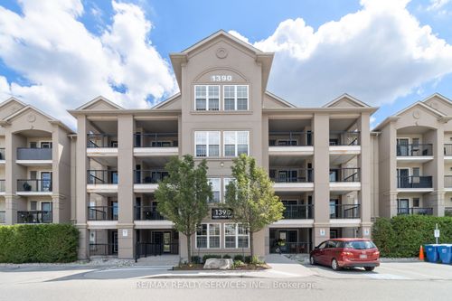 205-1390 Main St E, Milton, ON, L9T7S9 | Card Image