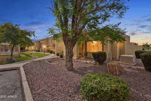 5836 W Winchcomb Dr, Glendale, AZ, 85306-4244 | Card Image