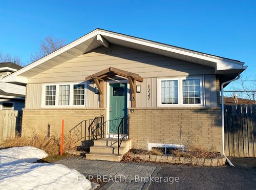1237 Vancouver Ave, Ottawa, ON, K1V6V2 | Card Image