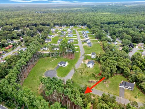 3 Cardinal Court, Brookhaven, NY, 11961 | Card Image