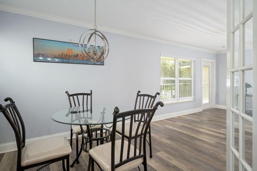 apt-206-44 Vista Gardens Trl, Vero Beach, FL, 32962-0714 | Card Image