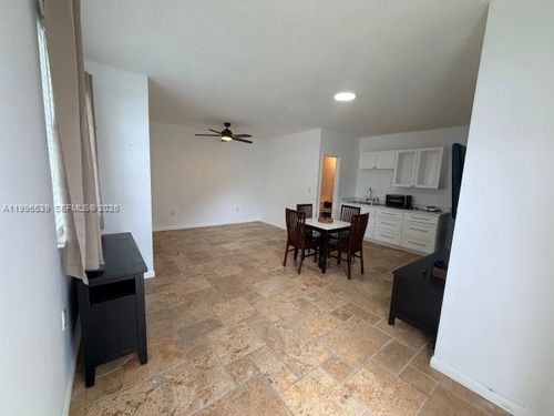eff-2220 Sw 125th Ct, Miami, FL, 33175-1424 | Card Image
