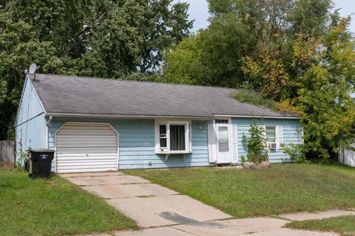 1325 Viking Dr, South Bend, IN, 46628-3838 | Card Image