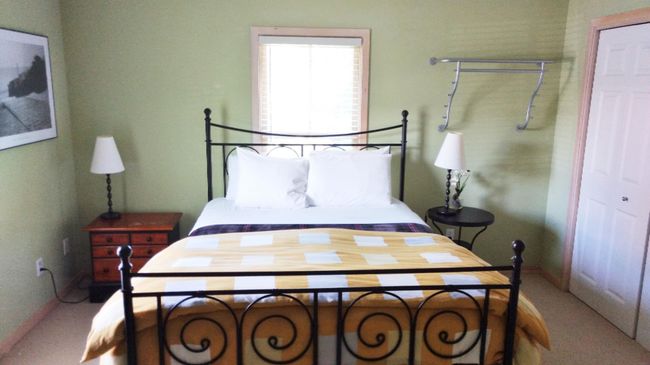 Queen Bedroom 2 | Image 26