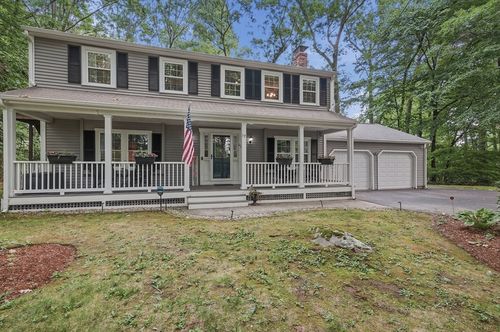 17 N Vine St, Milford, MA, 01757-3909 | Card Image