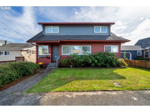 1307 3rd St, Tillamook, OR, 97141-3406 | Card Image