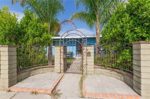 7825 Tujunga Ave, North Hollywood, CA, 91601 | Card Image