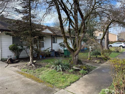 3511 Se 6th St, Renton, WA, 98058-2809 | Card Image
