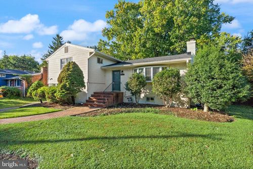 1726 Baldwin Dr, MCLEAN, VA, 22101-5048 | Card Image