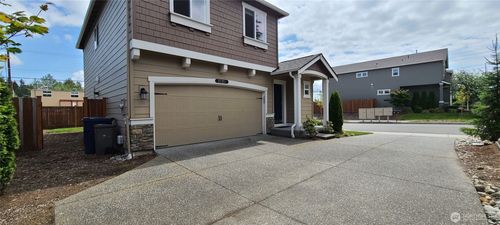 3721 202nd Pl Se, Bothell, WA, 98012-4516 | Card Image
