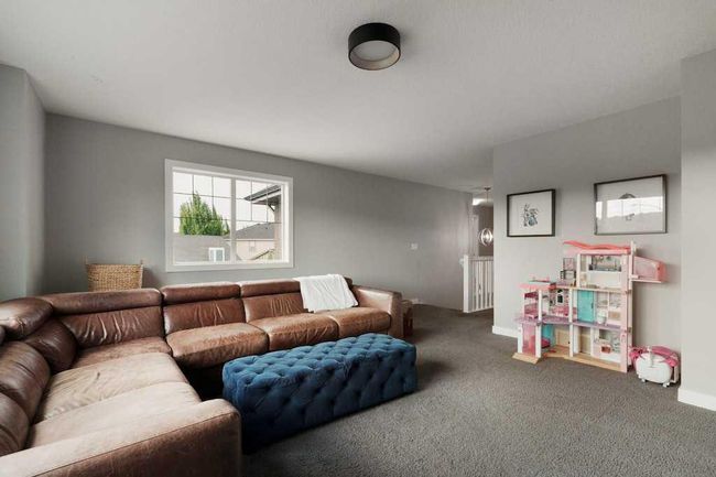 12134 Valley Ridge Dr Nw, House other with 4 bedrooms, 4 bathrooms and 6 parking in Calgary AB | Image 28