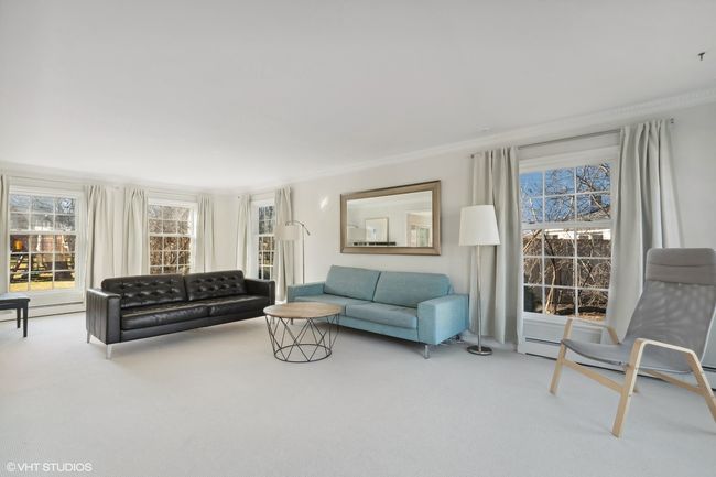729 Ambleside Dr, House other with 4 bedrooms, 3 bathrooms and 2 parking in Deerfield IL | Image 4