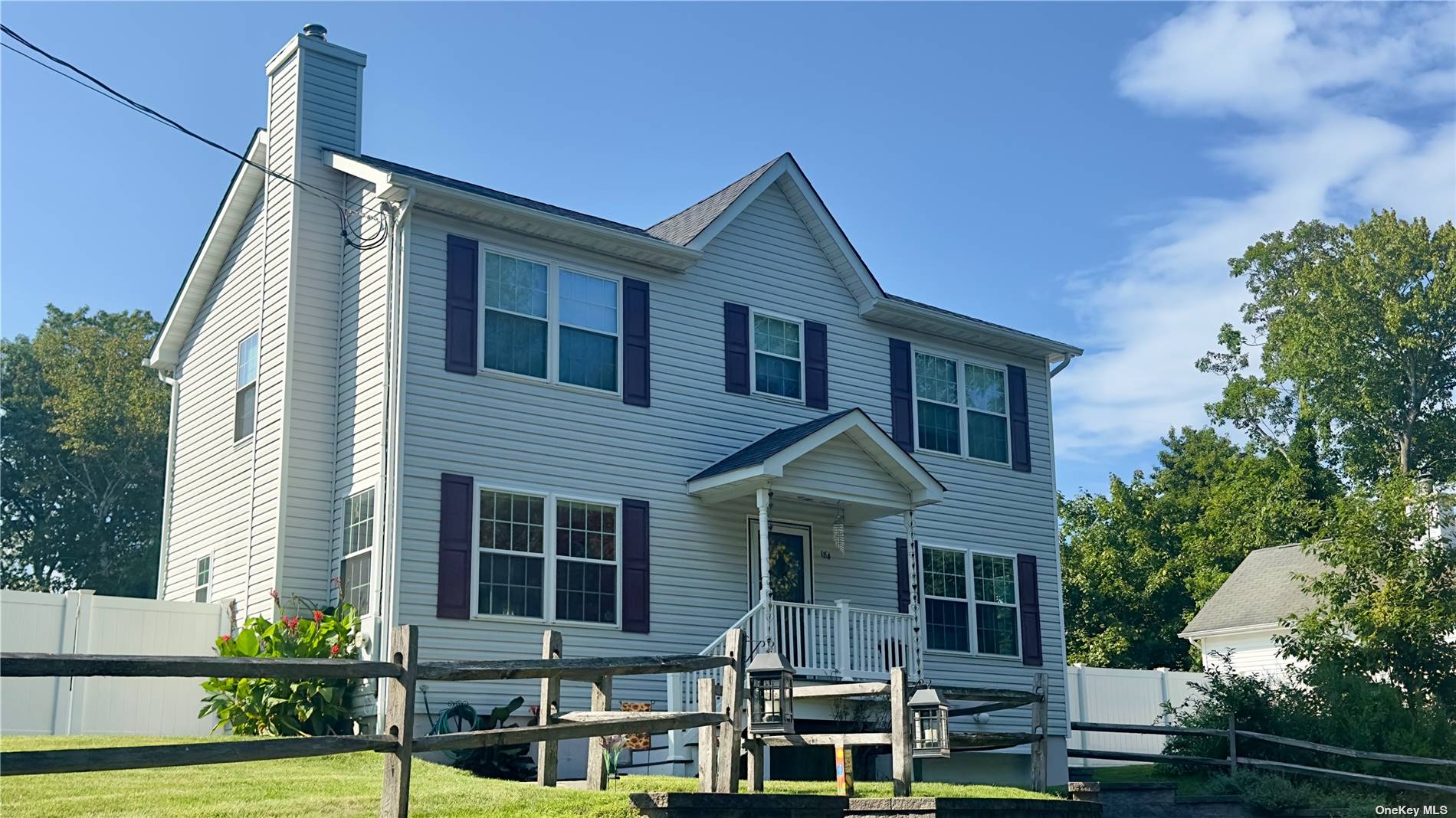 Broadway , Rocky Point, NY 11778