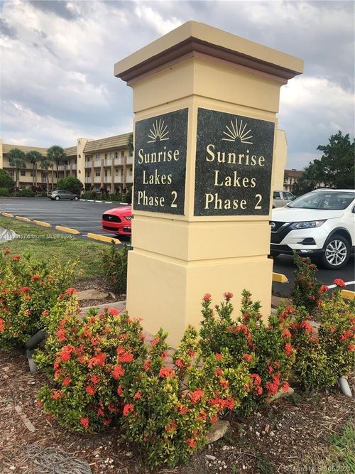 apt-208-8460 Sunrise Lakes Blvd, Sunrise, FL, 33322-1586 | Card Image