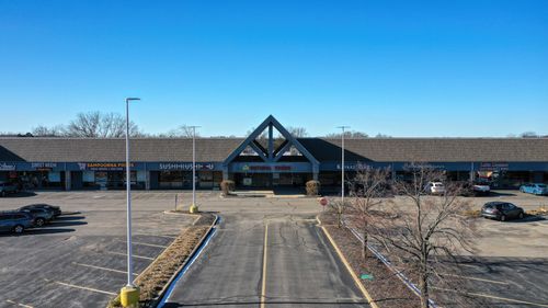93 S Rand Rd, Lake Zurich, IL, 60047-2277 | Card Image