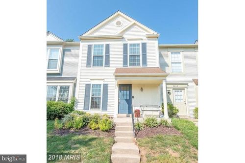 3070 Madden Ct, HERNDON, VA, 20171-3728 | Card Image
