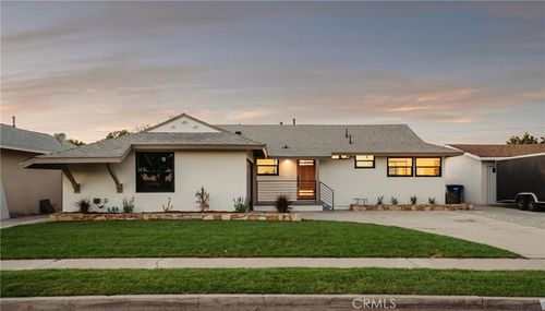 6893 San Bruno Dr, Buena Park, CA, 90620-3731 | Card Image