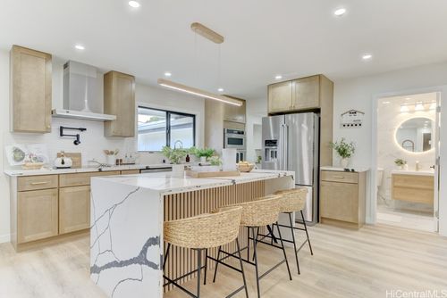 1159 Loho St, Kailua, HI, 96734-3670 | Card Image