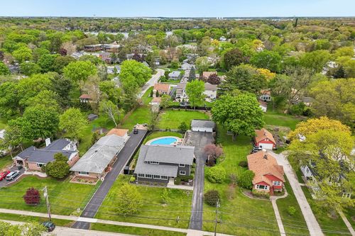128 Park St, Mundelein, IL, 60060-1745 | Card Image