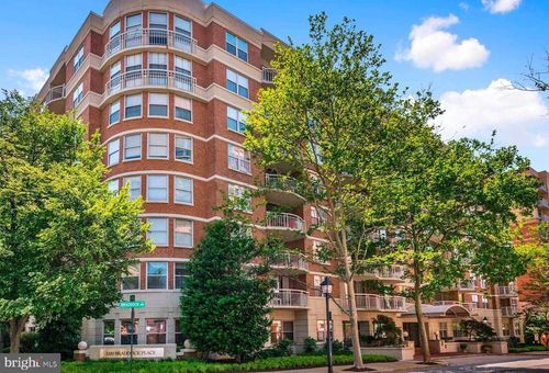 apt-211-1200 Braddock Pl, ALEXANDRIA, VA, 22314-1664 | Card Image