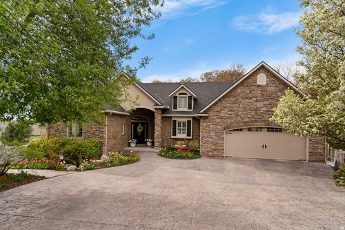 163 E 1400 S, Kaysville, UT, 84037-3072 | Card Image