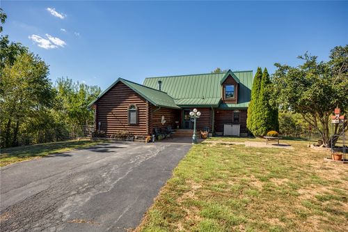 1606 County Highway 11, Beecher City, IL, 62414-1085 | Card Image