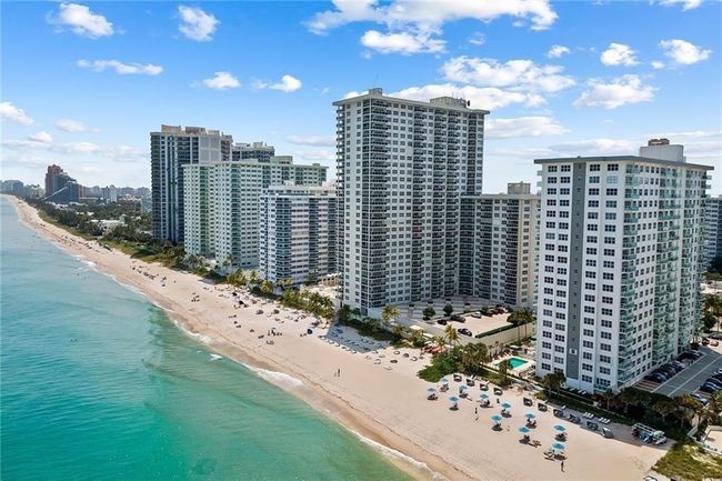 APT-1805 - 3550 Galt Ocean Dr, Condo with 2 bedrooms, 2 bathrooms and null parking in Fort Lauderdale FL | Image 4