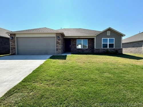 8516 E 164th St S, Bixby, OK, 74008-5177 | Card Image