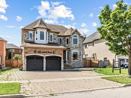 2396 Southcott Rd, Pickering, ON, L1X2T3 | Card Image