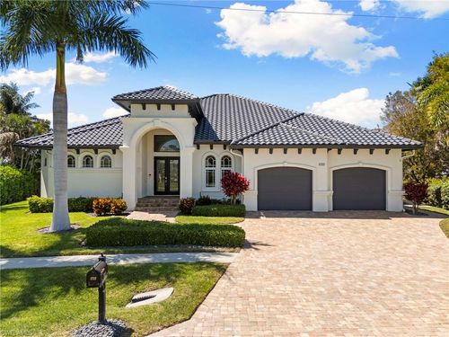 1722 N Bahama Ave, MARCO ISLAND, FL, 34145-4724 | Card Image