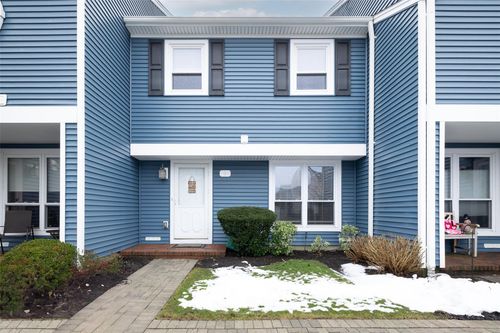 100 Baker Court, Hempstead, NY, 11558 | Card Image