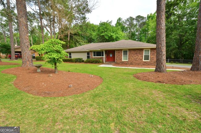 1335 5 Th Ave, House other with 3 bedrooms, 3 bathrooms and null parking in Eastman GA | Image 5