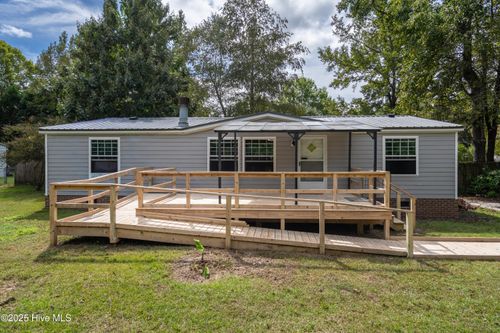 133 Remington Rd, Rocky Point, NC, 28457-9207 | Card Image