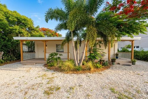 746 50th Street Gulf, Marathon, FL, 33050-2654 | Card Image