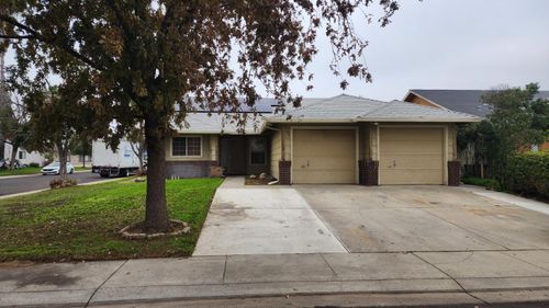 1305 Levi Dr, Modesto, CA, 95351-2188 | Card Image
