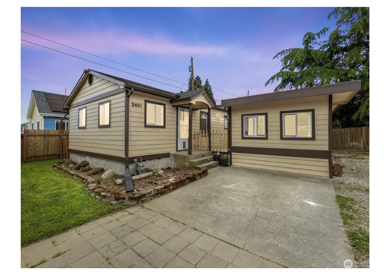 Cedar St, Everett, WA 98201