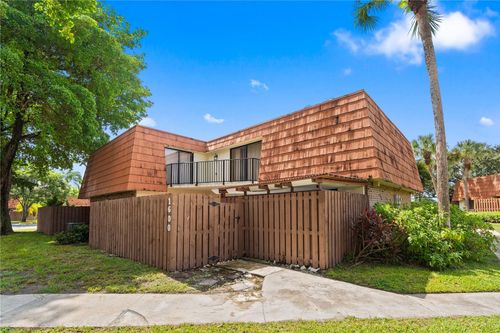 1600-1600 Coral Ave, North Lauderdale, FL, 33068-4130 | Card Image
