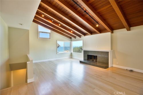 224 26th St, Manhattan Beach, CA, 90266 | Card Image